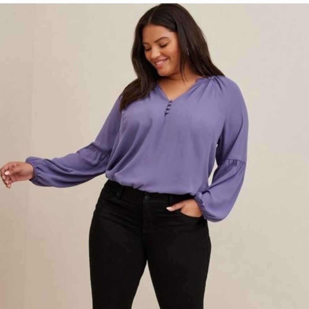 Torrid women’s Georgette Puff Sleeve Peasant Blouse purple, size 2 = 2X= 18/20